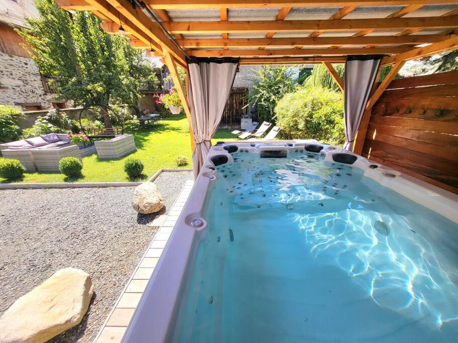 Le Cosy Lodge Departs Ski Alpe D'Huez 2 Alpes La Grave Et Col D'Ornon Detente Jacuzzi Piscine Sauna Bar Billard Le Bourg-dʼOisans Esterno foto